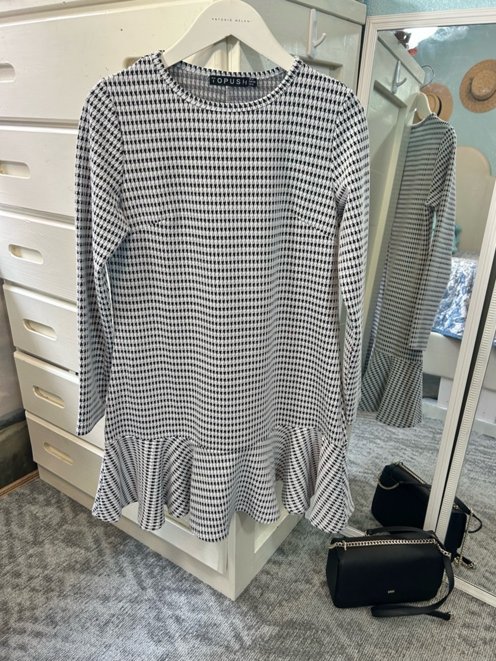 Timeless Houndstooth Knit Sweater Long Sleeve Ruffle Hem Dress✨